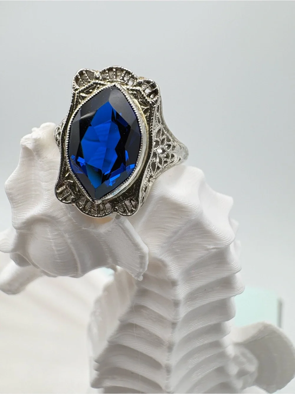 1920’s Art Deco 14K Gold Genuine Sapphire Gemstone Posey Engagement Ring Sz 5.5